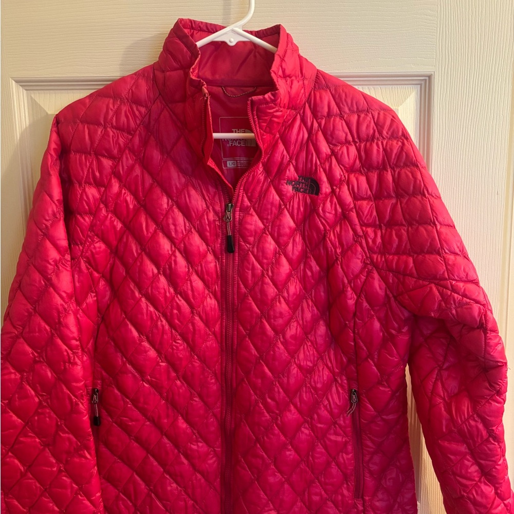 The North Face Women's Vibrant Red Puffer Jacket